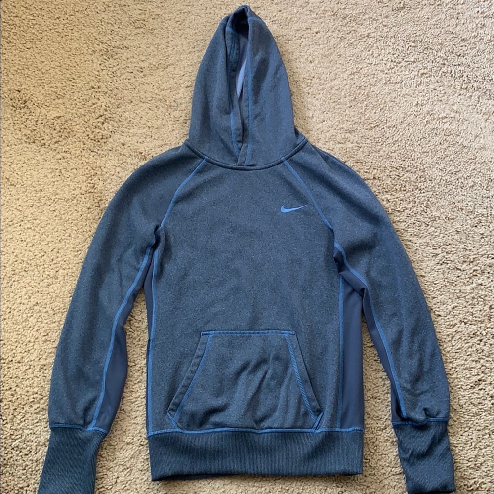 Nike Therm-Fit sweatshirt